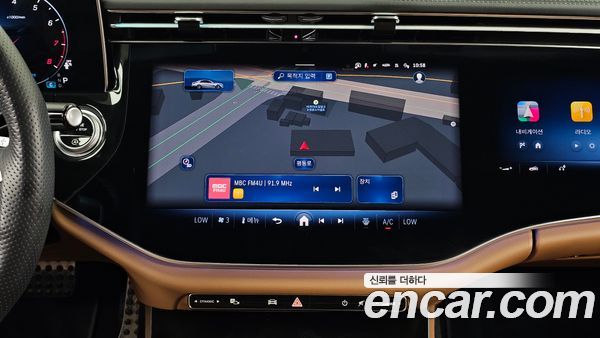 Mercedes-Benz E-Class 2024, фото 20