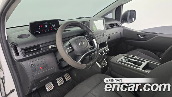 Hyundai Staria 2022, фото 10