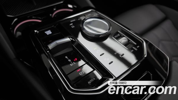 BMW 5 Series 2026, фото 9