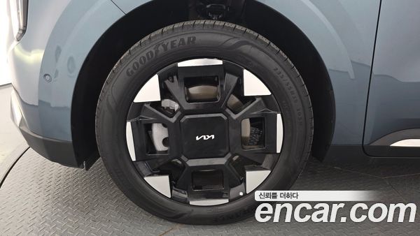 Kia Carnival 2025, фото 4