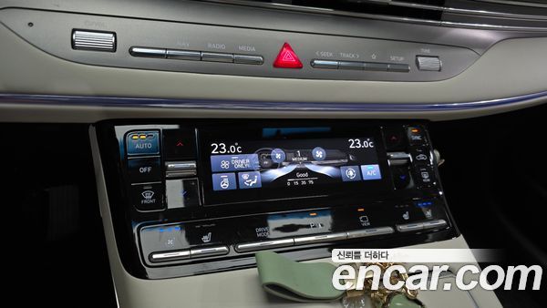 Hyundai Grandeur 2023, фото 32