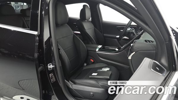 Mercedes-Benz GLC 2025, фото 16