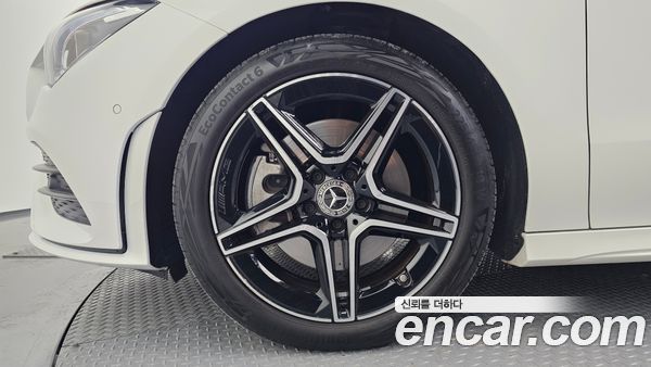 Mercedes-Benz CLA 2023, фото 5