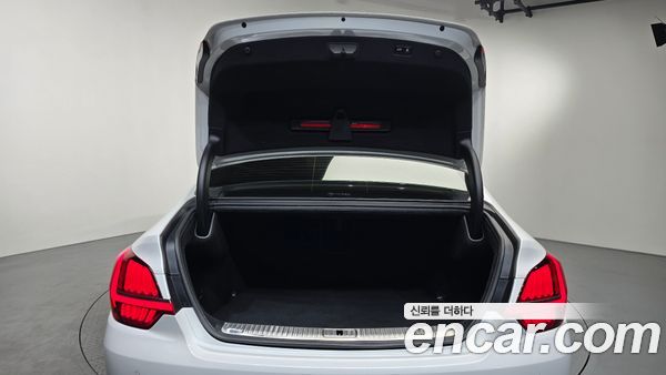 Kia K9 2022, фото 23