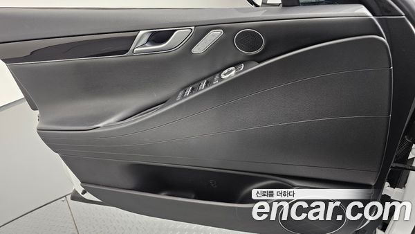 Genesis G80 2022, фото 13
