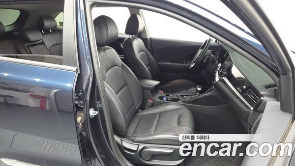 Kia Niro 2021, фото 15