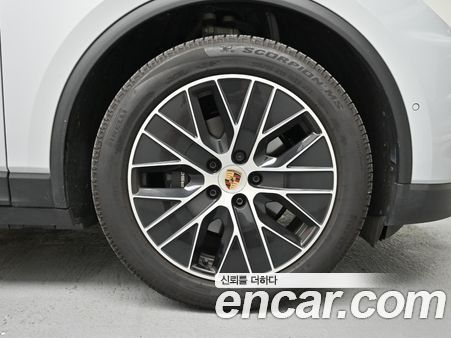 Porsche Macan 2025, фото 5