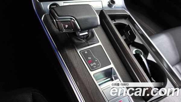 Audi A7 2023, фото 9