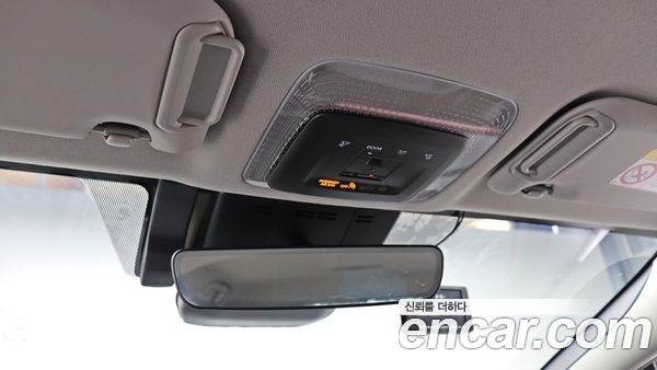 Toyota Prius 2024, фото 14