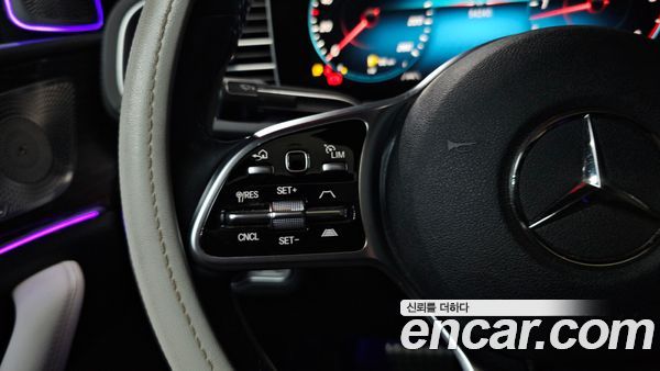 Mercedes-Benz GLE 2022, фото 28