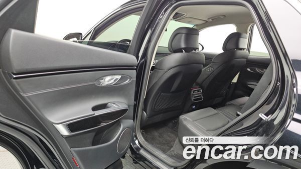 Genesis GV70 2023, фото 16
