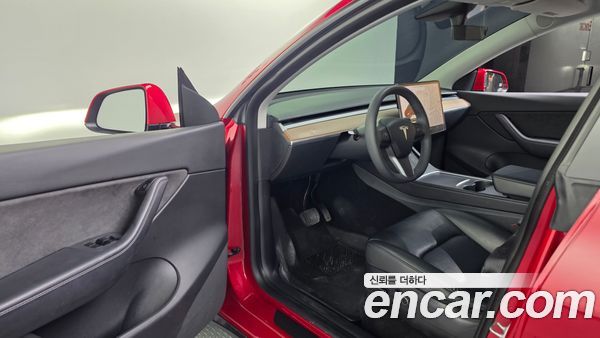 Tesla Model Y 2021, фото 13