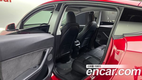 Tesla Model Y 2021, фото 16