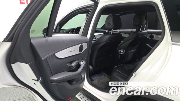 Mercedes-Benz GLC 2020, фото 16