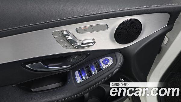 Mercedes-Benz GLC 2020, фото 29