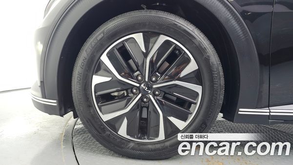 Kia EV6 2022, фото 5