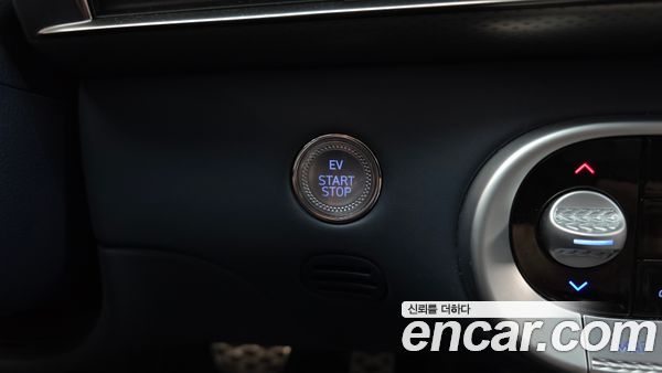 Genesis GV60 2022, фото 24