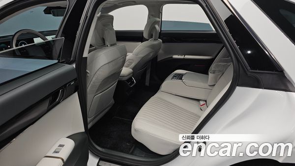 Hyundai Grandeur 2025, фото 17