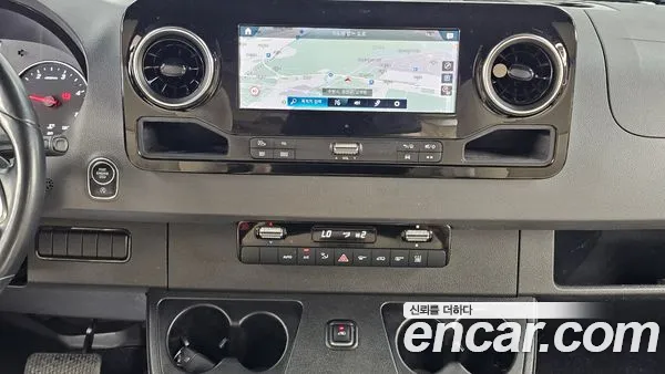 Mercedes-Benz Sprinter 2022, фото 14