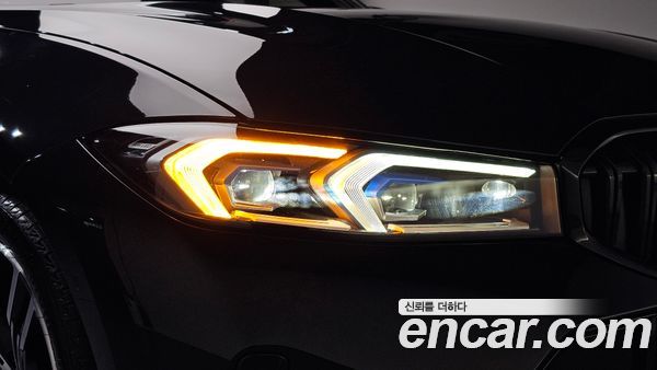 BMW 3 Series 2025, фото 7