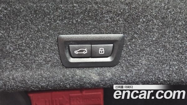 BMW 3 Series 2025, фото 34
