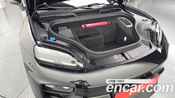 Porsche Macan 2025, фото 6