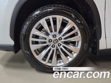 Toyota Highlander 2025, фото 5
