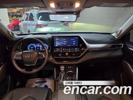 Toyota Highlander 2025, фото 10