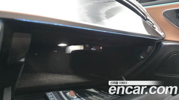 Mercedes-Benz E-Class 2024, фото 31