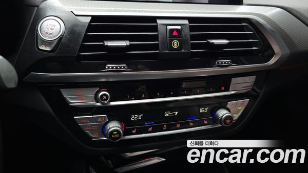 BMW X3 2021, фото 35