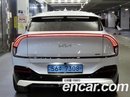 Kia EV6 2022, фото 5