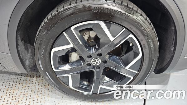 Volkswagen Touareg 2024, фото 5