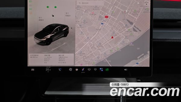 Tesla Model Y 2025, фото 19