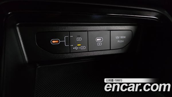 Kia K5 2025, фото 23