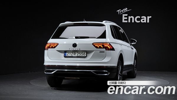 Volkswagen Tiguan 2023, фото 3