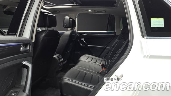 Volkswagen Tiguan 2023, фото 18