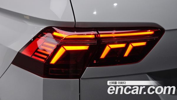 Volkswagen Tiguan 2023, фото 8