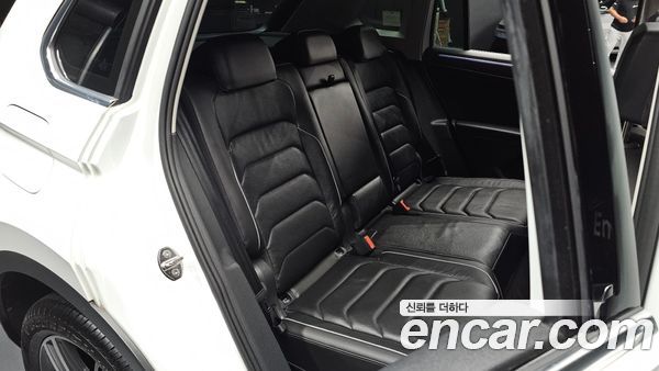 Volkswagen Tiguan 2023, фото 15