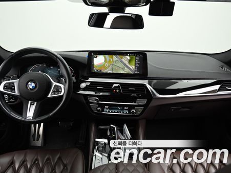 BMW 5 Series 2023, фото 7