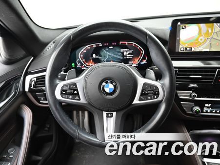 BMW 5 Series 2023, фото 13