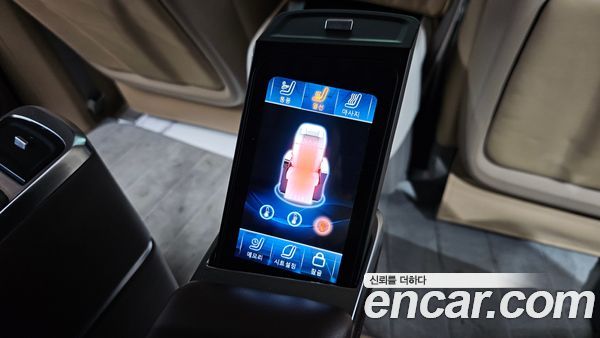 Kia Carnival 2023, фото 28