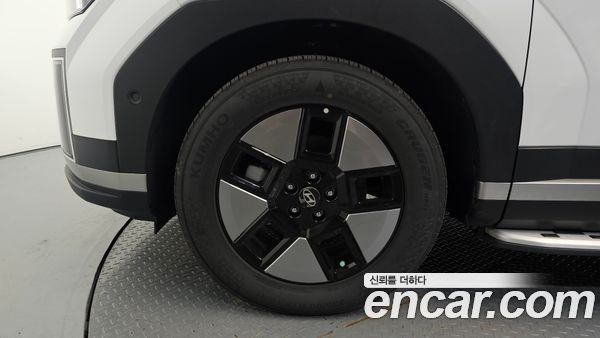 Hyundai Santa Fe 2025, фото 5