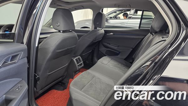 Volkswagen Golf 2022, фото 16