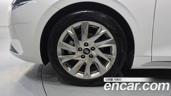 Hyundai Grandeur 2021, фото 5