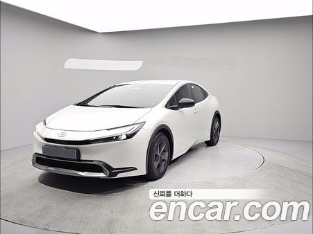 Toyota Prius 2024
