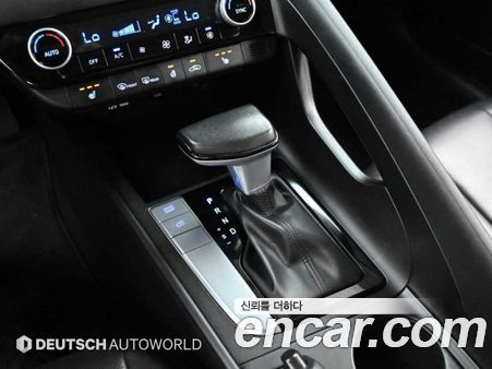 Hyundai Elantra 2023, фото 9