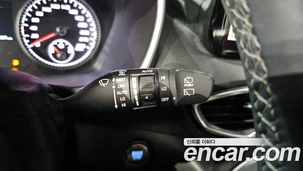 Hyundai Santa Fe 2023, фото 30