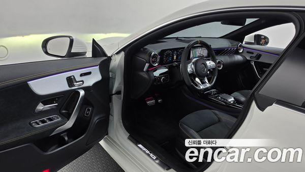 Mercedes-Benz CLA 2021, фото 13