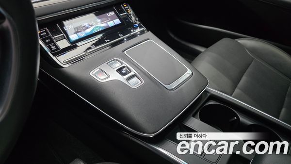 Hyundai Grandeur 2023, фото 12