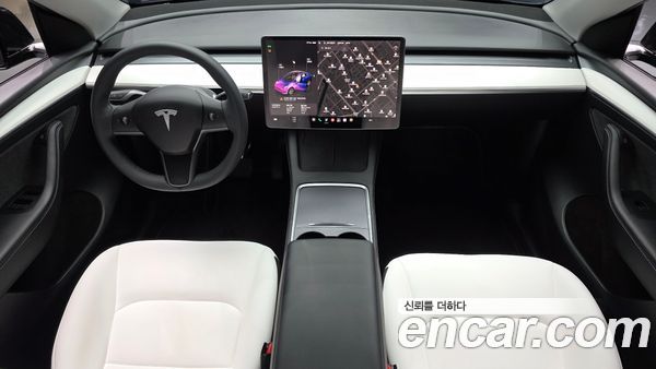 Tesla Model Y 2024, фото 10